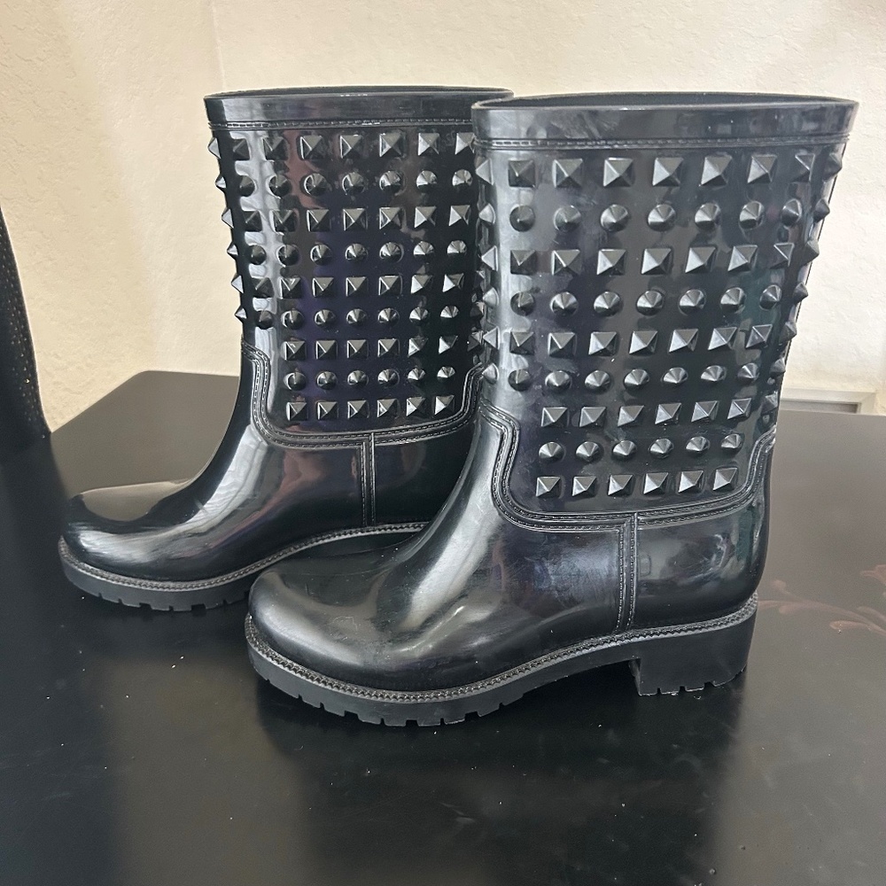 DAV Waterproof Rainboots. Size 38/ US 8